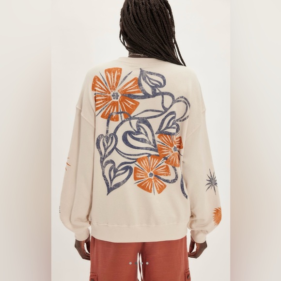 NWT Daydreamer S Folk Flower Stamps Crewneck Sweatshirt in Dirty White New $98 - Picture 2 of 6